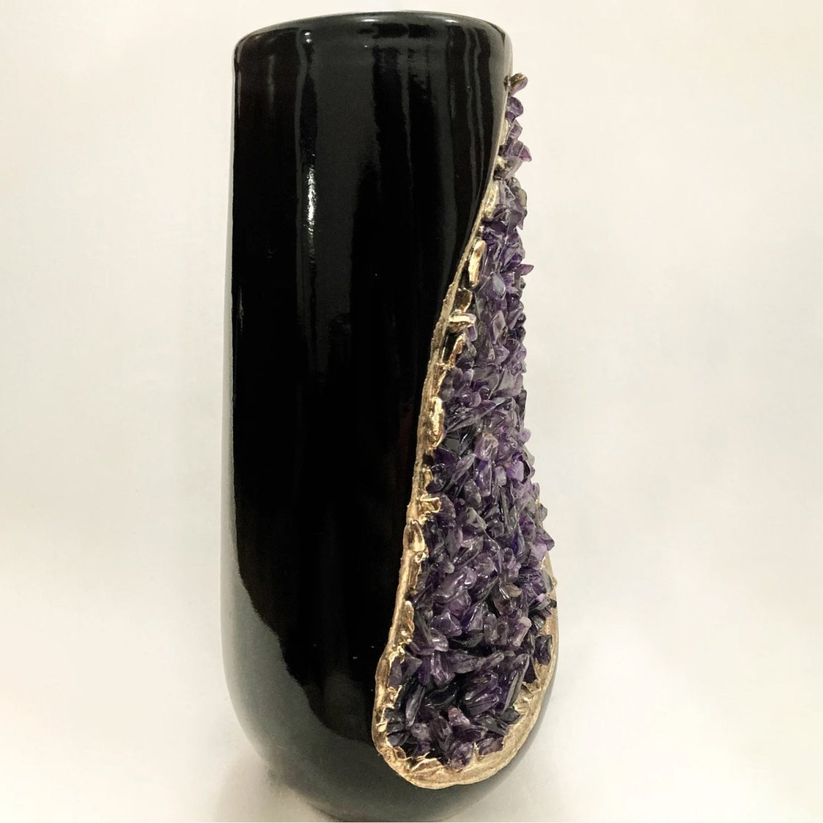 Handmade Black and Purple Crystal Ceramic Vase - n/aTü - huB